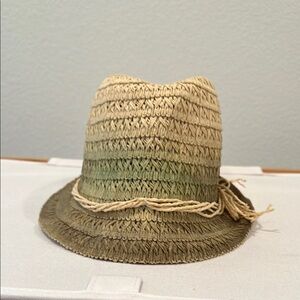 Two-Tone Straw Fedora Hat